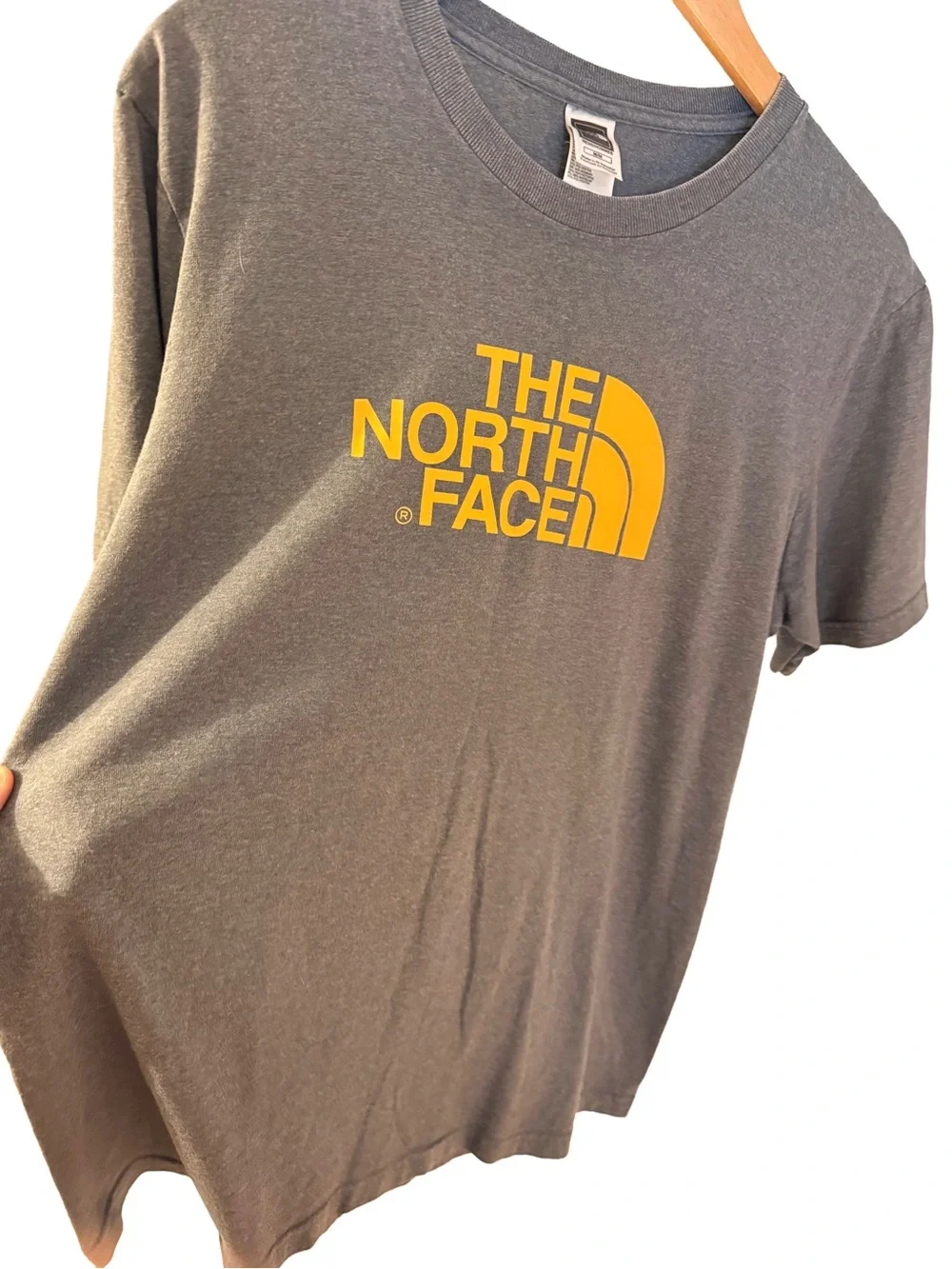 The North Face Men's Half Dome Logo T-Shirt Size Medium Grey Orange (D)